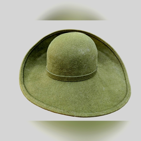 VINTAGE JACK MCCONNELL LUXURY GLAM 100% WOOL FEATHER SEQUIN HAT - Picture 5 of 7